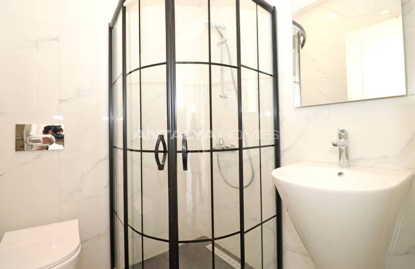 Triplex House with Pool Near Amenities in Antalya Dosemealti 27