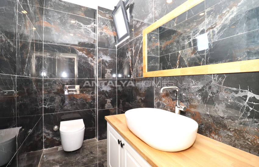 Triplex House with Pool Near Amenities in Antalya Dosemealti 14