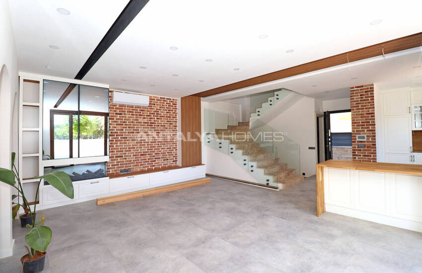 Triplex House with Pool Near Amenities in Antalya Dosemealti 7