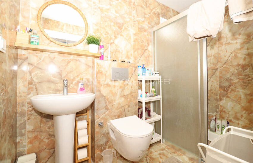 Stylish 2-bedroom Flat in a Complex with Pool in Antalya Kepez 24