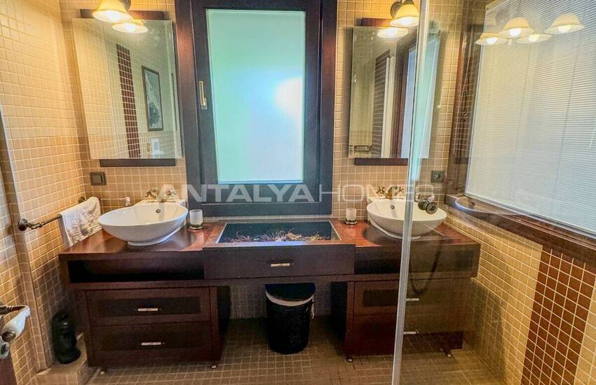 Freistehendes Haus Mit Meerblick Und Privatstrand In Kalkan Antalya 28