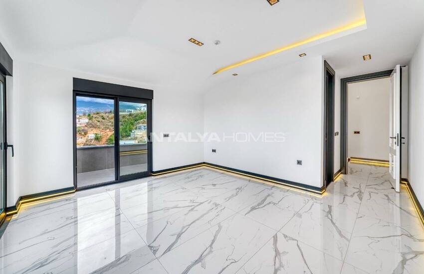 Alanya Kargıcak'ta Deniz Manzaralı Şık Tasarımlı Müstakil Villa 37