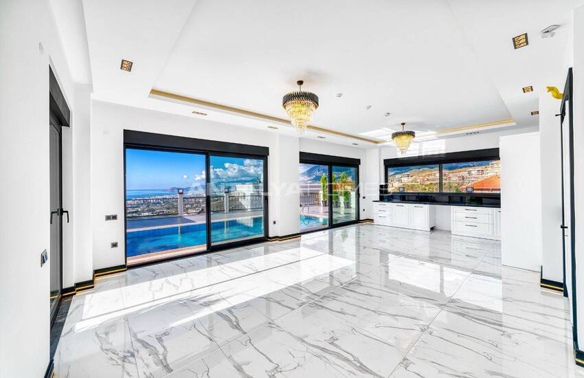 Alanya Kargıcak'ta Deniz Manzaralı Şık Tasarımlı Müstakil Villa 14