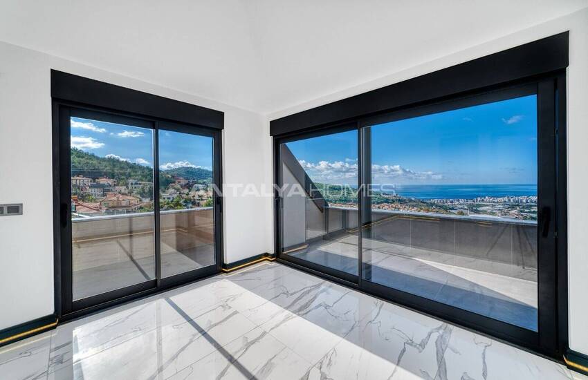 Alanya Kargıcak'ta Deniz Manzaralı Şık Tasarımlı Müstakil Villa 30