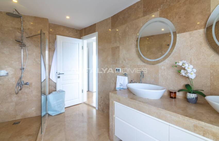 4-bedroom Sea-view House with Pool in Antalya Kalkan 43