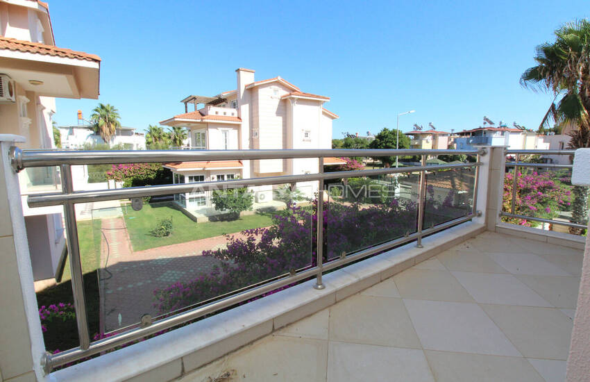 Antalya Belek'te Golf Sahasına Yakın Sitede Satılık Müstakil Villa 51