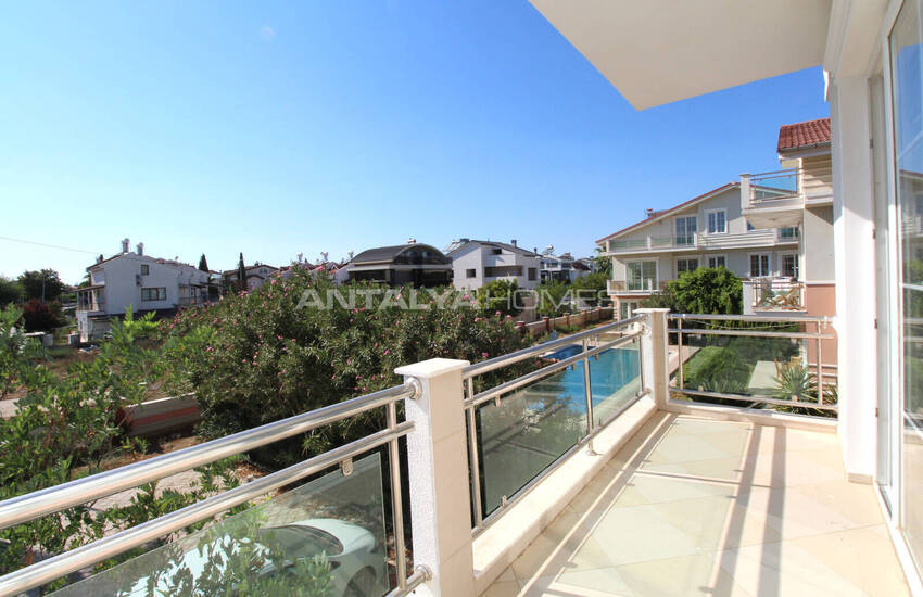 Antalya Belek'te Golf Sahasına Yakın Sitede Satılık Müstakil Villa 58