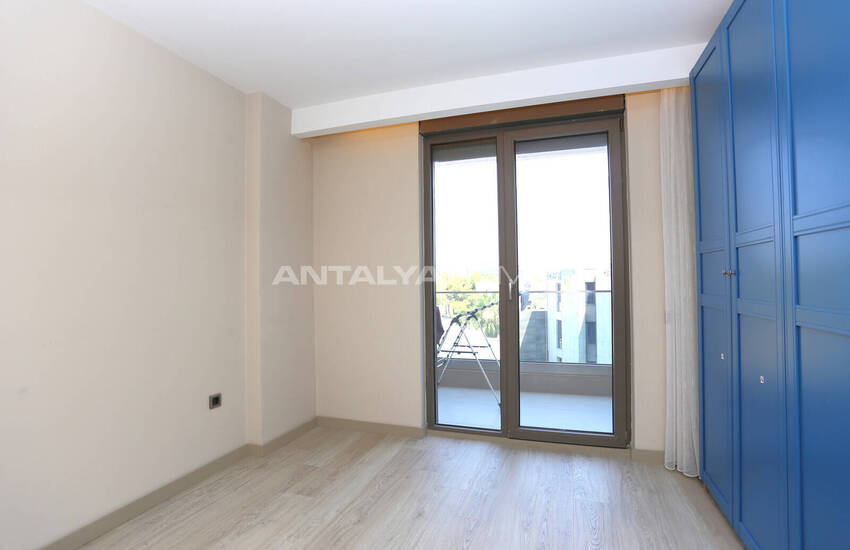 Appartement In Een Aanbevolen Complex In Konyaalti Antalya 35
