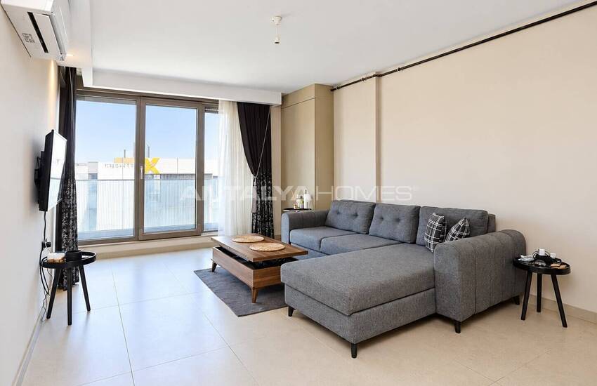 Antalya Konyaaltı'nda Seçkin Sitede Eşyalı 2+1 Daire  26