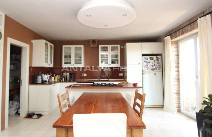 Отдельный Дом С 3 Спальнями В Престижном Месте В Анталии Аксу 24