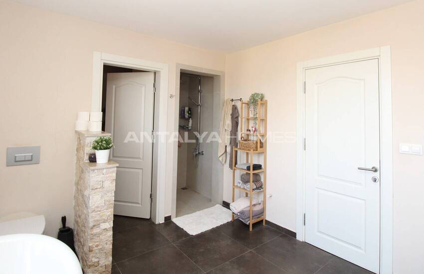 Отдельный Дом С 3 Спальнями В Престижном Месте В Анталии Аксу 56