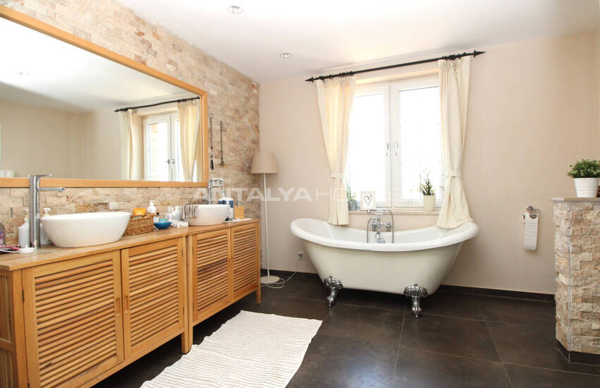 Отдельный Дом С 3 Спальнями В Престижном Месте В Анталии Аксу 52