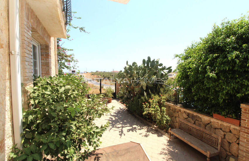 Отдельный Дом С 3 Спальнями В Престижном Месте В Анталии Аксу 60