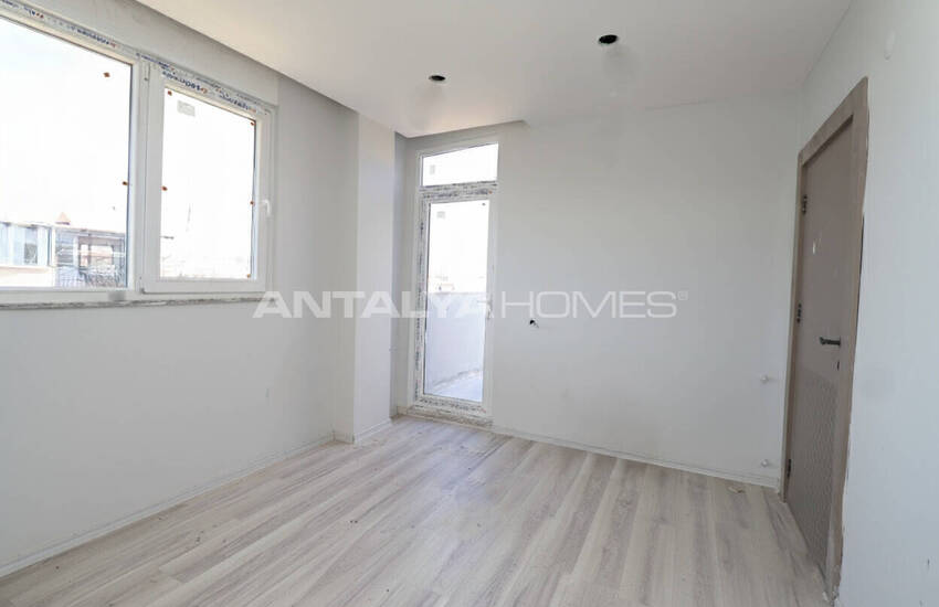 Stylish Apartments Near the Tram Station in Antalya Kepez 9