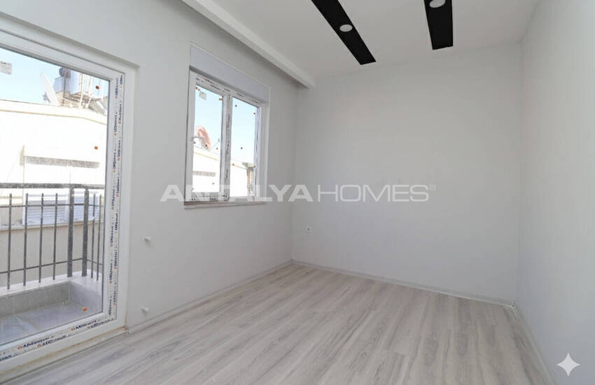 Stylish Apartments Near the Tram Station in Antalya Kepez 10