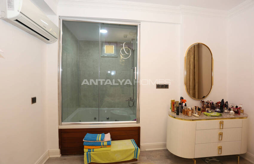 Rymlig Lägenhet I Ett Komplex Med Pool I Antalya Hurma 31
