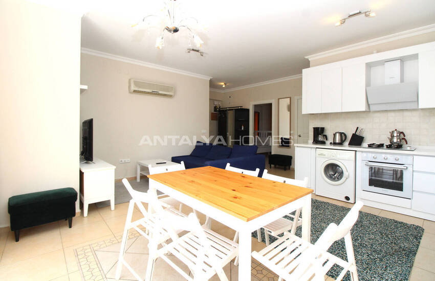 Antalya Belek'te Havuzlu Sitede Eşyalı 3+1 Daire 17