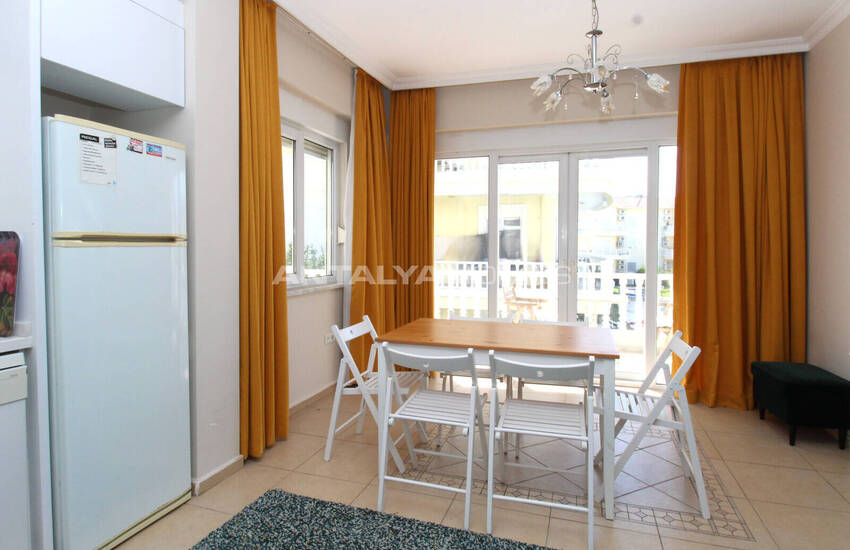 Antalya Belek'te Havuzlu Sitede Eşyalı 3+1 Daire 18