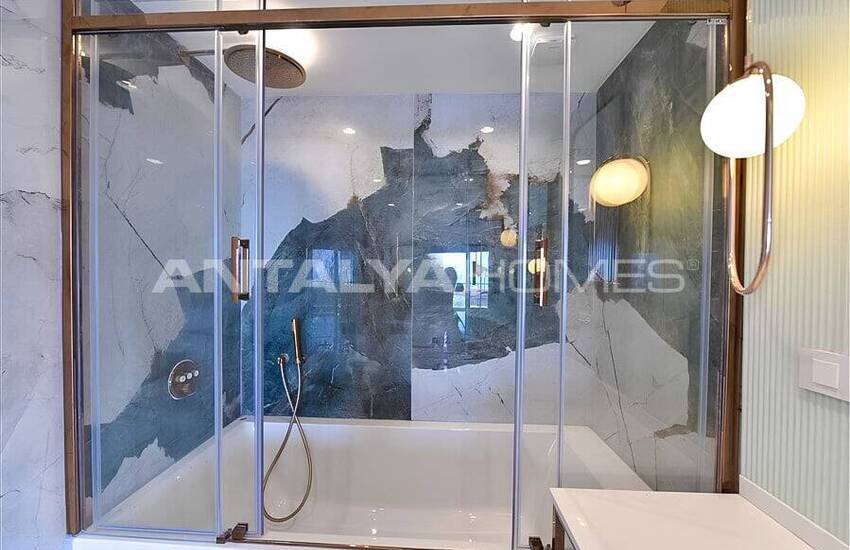 Instapklaar Appartement In Een Complex Aan Zee Met Zwembad In Alanya 23