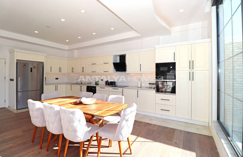 Möbliertes Triplex-haus Mit Naturblick In Döşemealtı Antalya 19