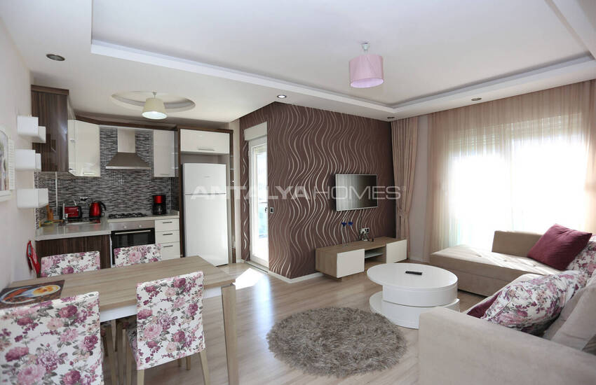 Real Estate with Mountain-view in a Complex in Konyaalti 18