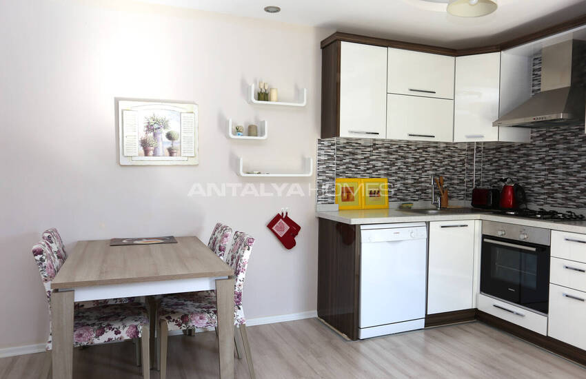 Real Estate with Mountain-view in a Complex in Konyaalti 21