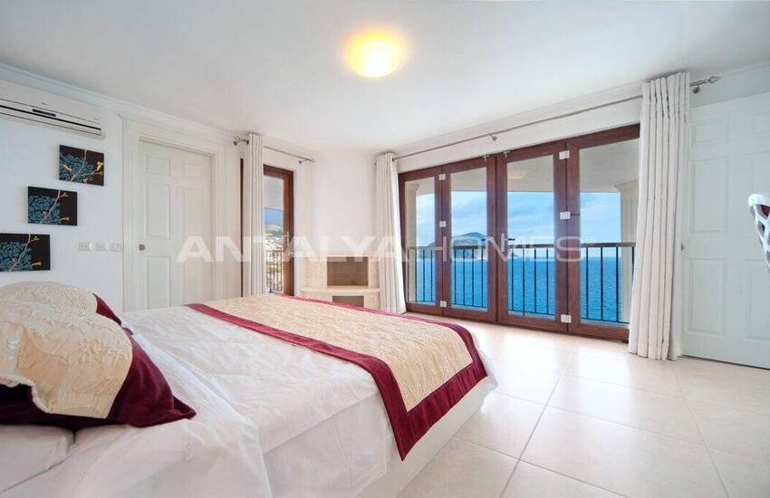 Vrijstaand Huis Aan Het Strand Met Privézwembad In Kaş Kalkan 12