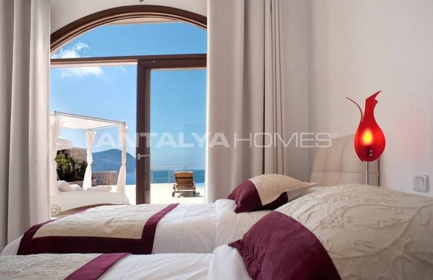 Vrijstaand Huis Aan Het Strand Met Privézwembad In Kaş Kalkan 9