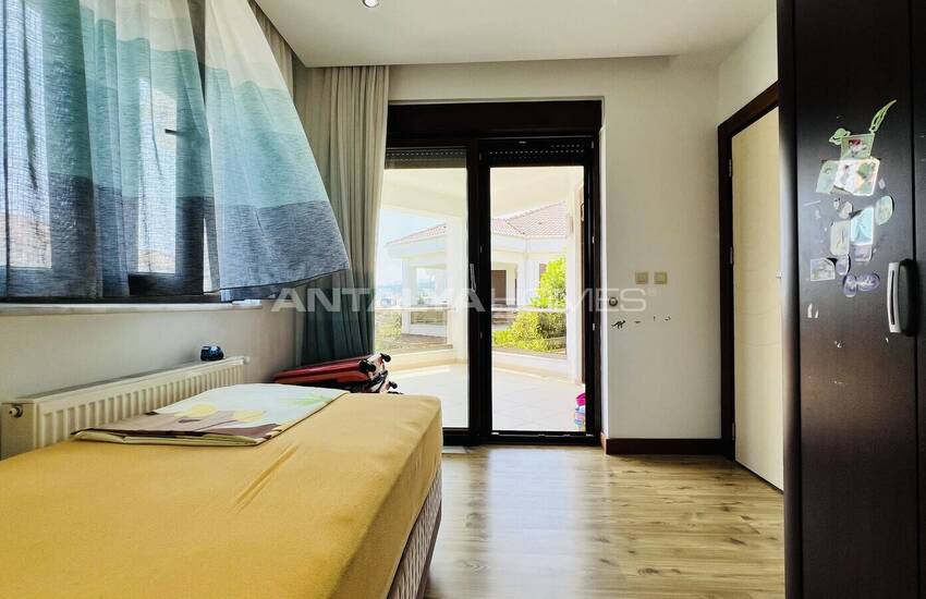 Hus Med Bergsutsikt Nära Havet I Ett Komplex I Çamyuva 19