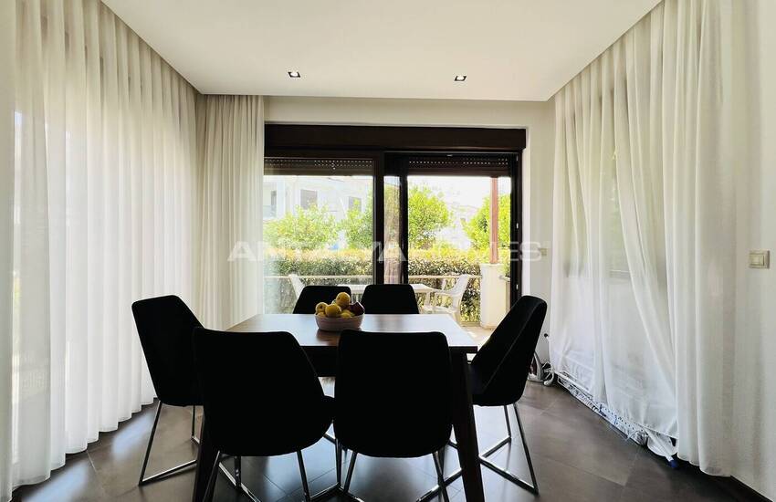 Hus Med Bergsutsikt Nära Havet I Ett Komplex I Çamyuva 20