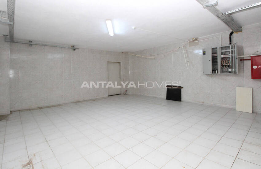 3-storey Shop with High-visibility in Antalya Güzeloba 24