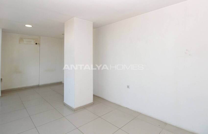 3-storey Shop with High-visibility in Antalya Güzeloba 26