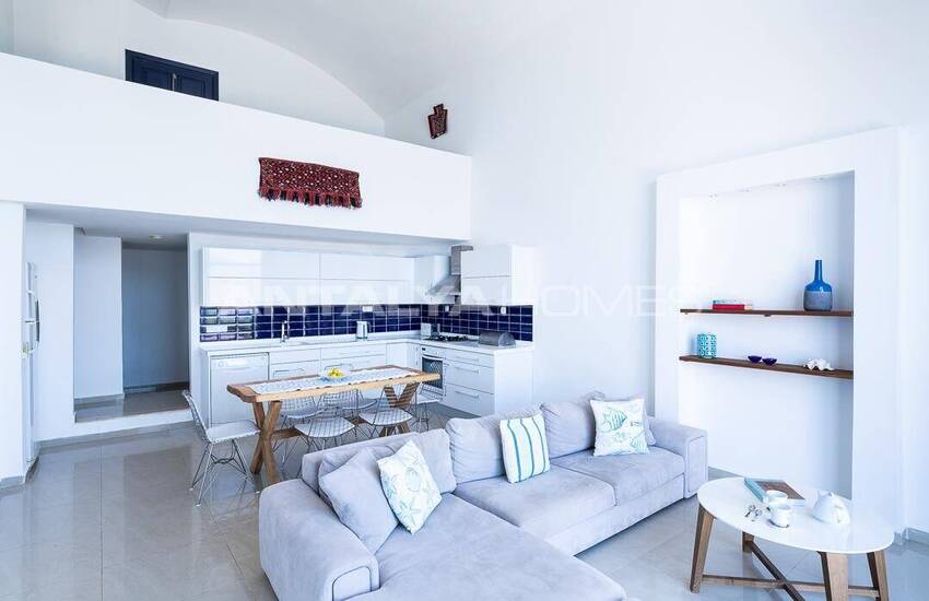 منازل بغرفة نوم واحدة وغرفتي نوم مطلة على البحر في كالكان أنطاليا 11