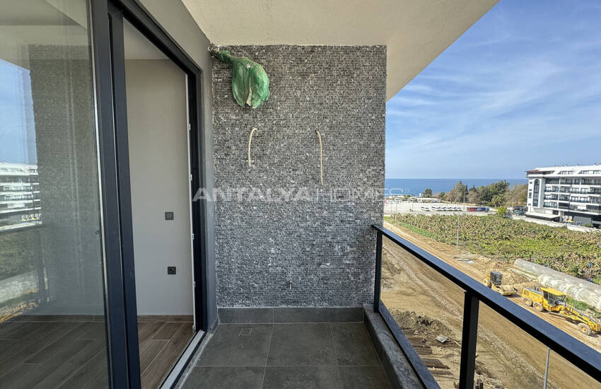 Alanya Kargıcak'ta Deniz ve Dağ Manzaralı Şık Tasarımlı Daireler 19