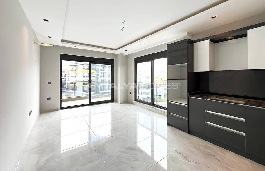 خانه مجزا با دید دریا با استخر خصوصی در آلانیا 15