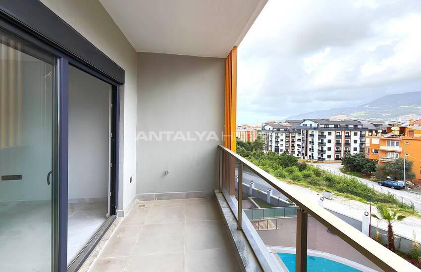 خانه مجزا با دید دریا با استخر خصوصی در آلانیا 21