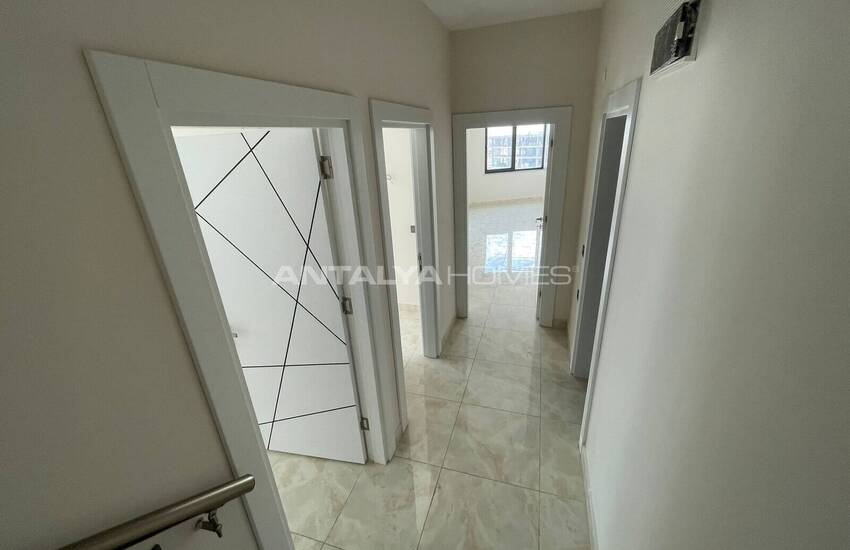 Apartments with Pool and Parking Near the Beach in Alanya 17