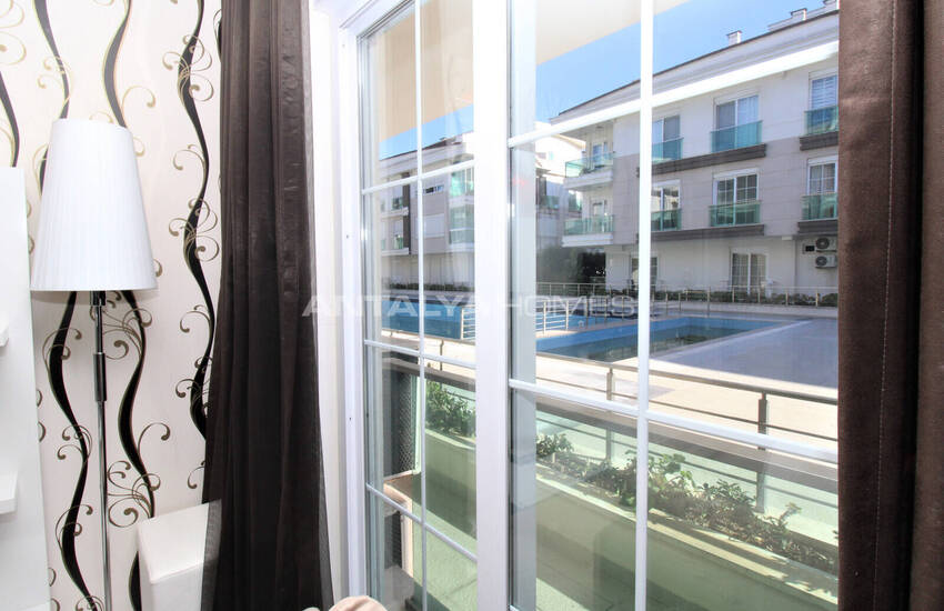 Key Ready Apartment in a Complex with a Pool in Antalya Lara 29