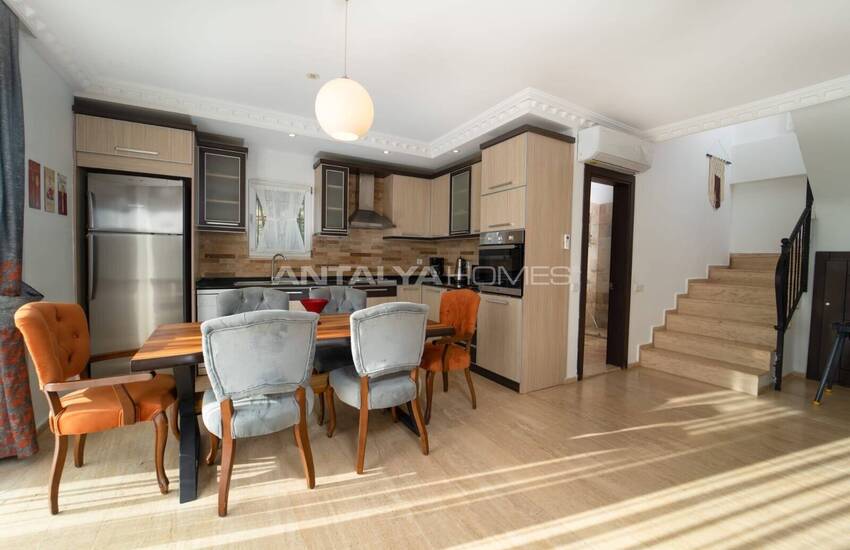 منزل فاخر بإطلالة بانورامية على البحر وحمام سباحة في كاس كالكان 24