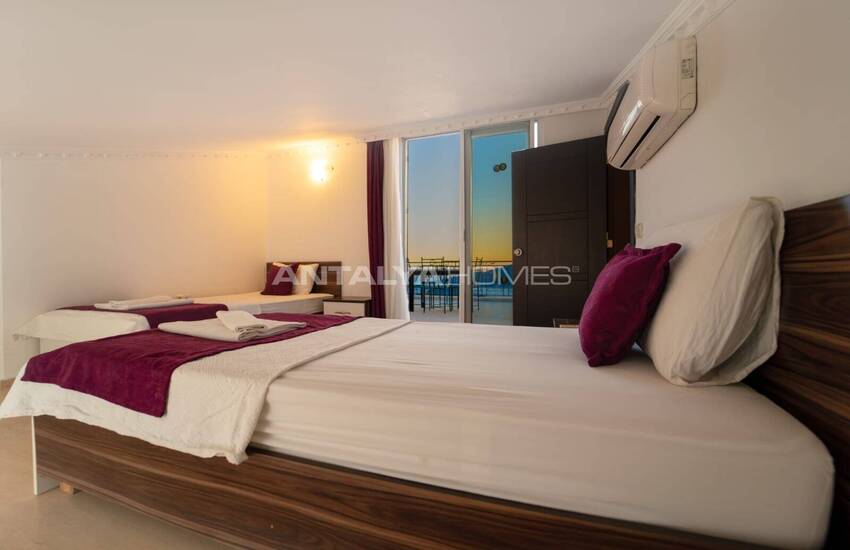 منزل فاخر بإطلالة بانورامية على البحر وحمام سباحة في كاس كالكان 27