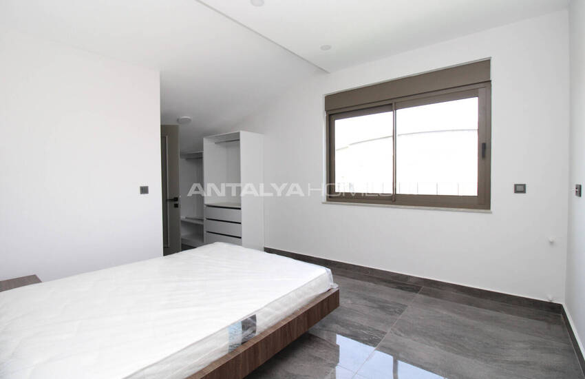 Key-ready Flats in Complex with Pool Near the Beach in Belek 25