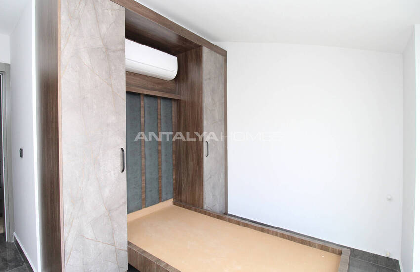 Key-ready Flats in Complex with Pool Near the Beach in Belek 30