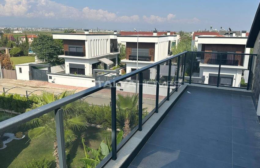 Key-ready Flats in Complex with Pool Near the Beach in Belek 35