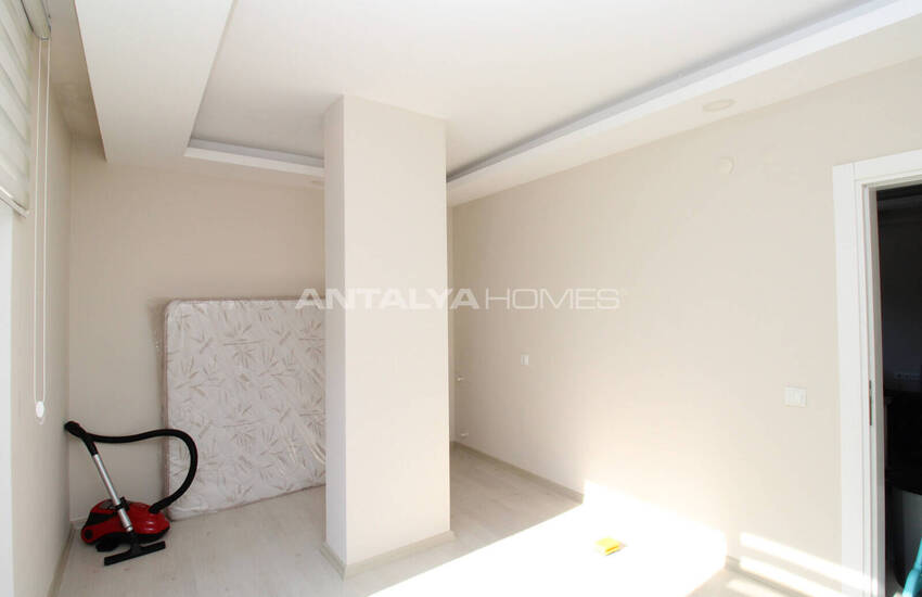 Меблированная Квартира в комплексе с бассейном в Гюзелоба Анталия 21