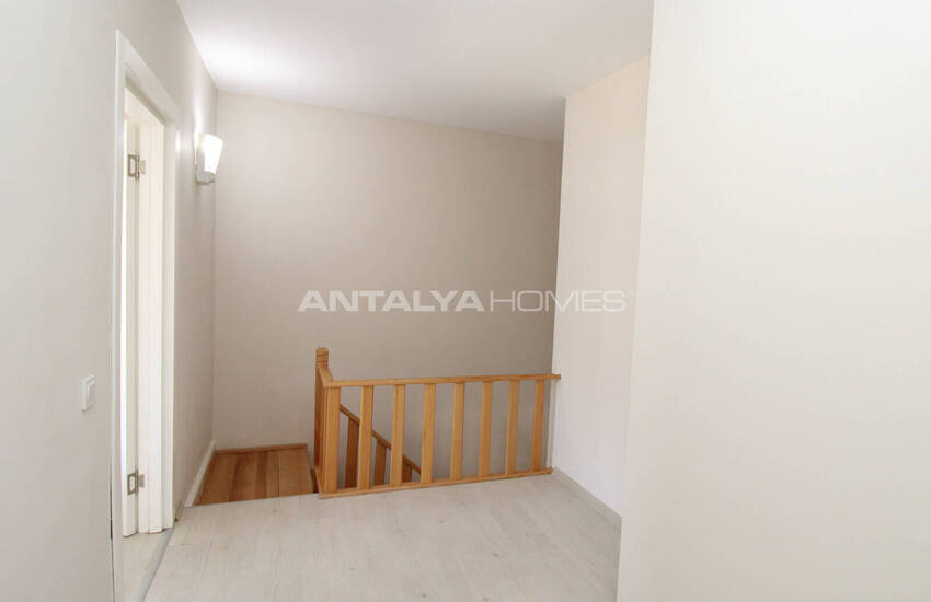 Меблированная Квартира в комплексе с бассейном в Гюзелоба Анталия 25