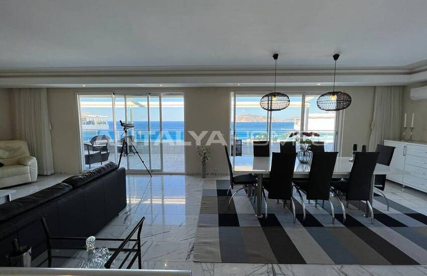 عقارات أنيقة مطلة على البحر للبيع في ألانيا توسمور 25