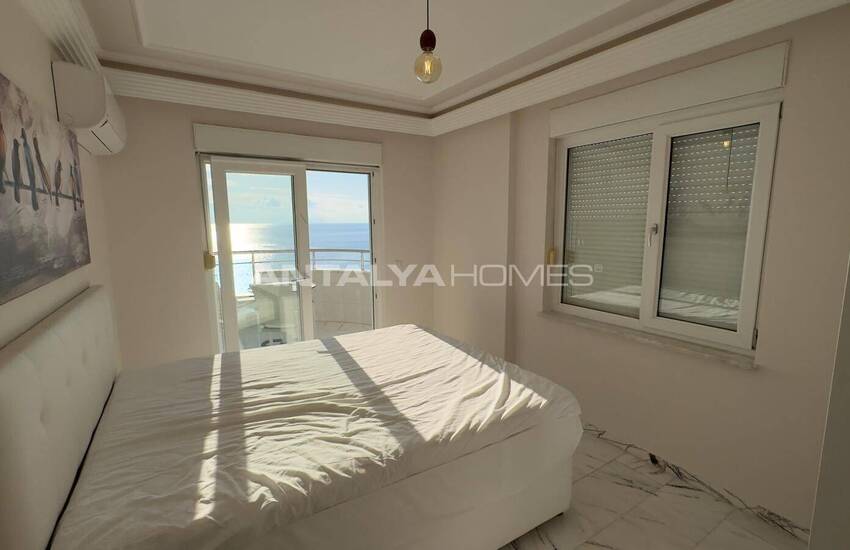 عقارات أنيقة مطلة على البحر للبيع في ألانيا توسمور 57