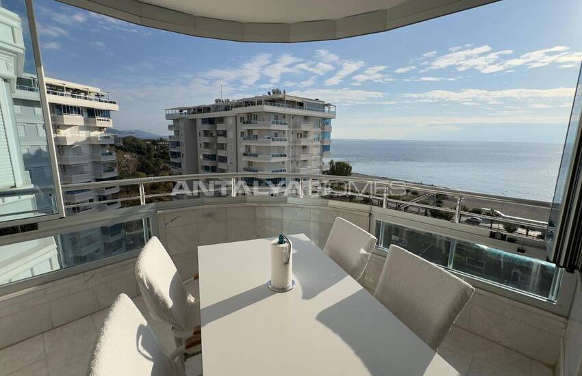 عقارات أنيقة مطلة على البحر للبيع في ألانيا توسمور 40