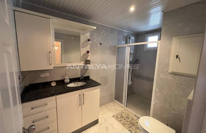 عقارات أنيقة مطلة على البحر للبيع في ألانيا توسمور 47