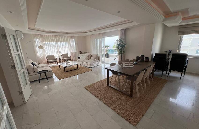 عقارات أنيقة مطلة على البحر للبيع في ألانيا توسمور 29